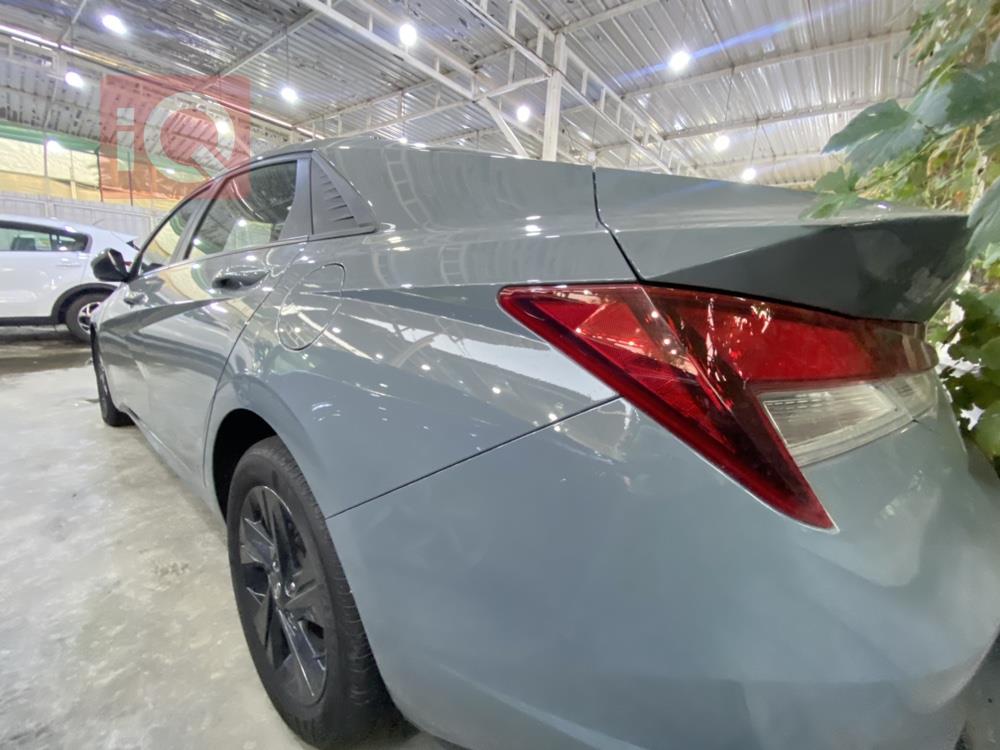 هیوندای ئەلەنترا
